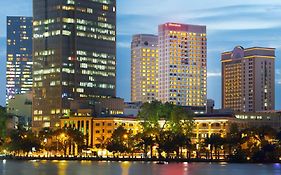 Sheraton Saigon Grand Opera Hotel